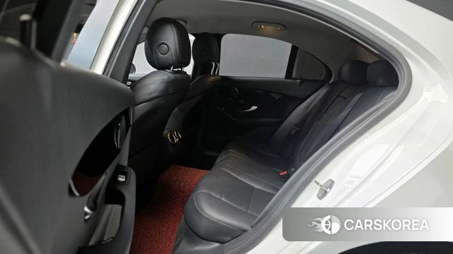 Mercedes-Benz C-Class W205 2019 Белый из Кореи, фото 3