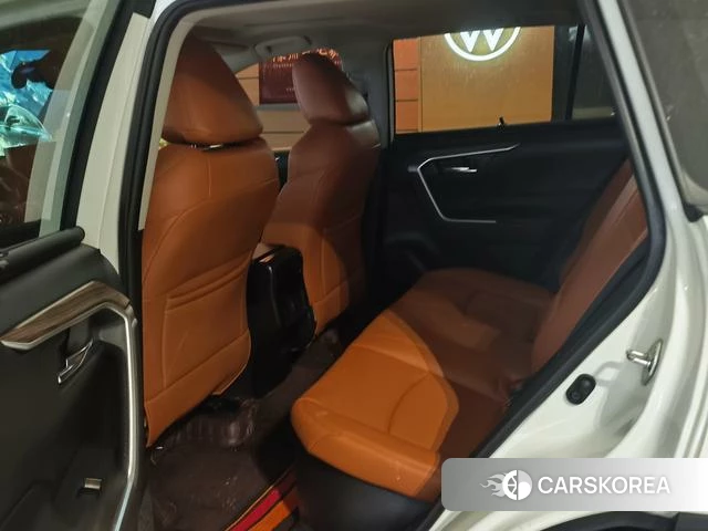 Toyota RAV4 Rongfang 2021 Белый из Китая, фото 3