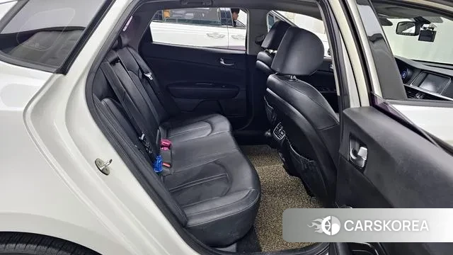 Kia The New K5 2nd generation 2018 Белый из Кореи, фото 3