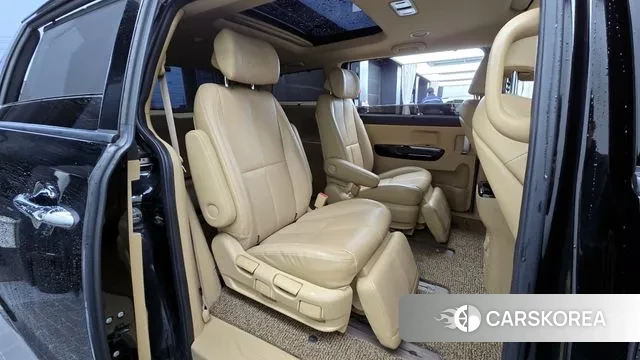 Kia The New Carnival 2018 Черный из Кореи, фото 3