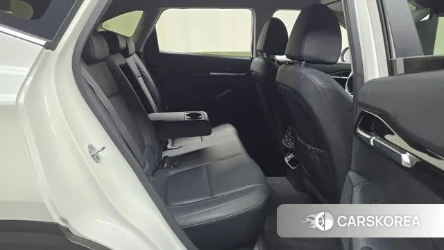 Kia Seltos 2022 Белый из Кореи, фото 3