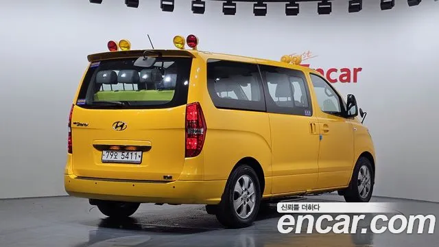 Hyundai The New Grand Starex 2019 Желтый из Кореи, фото 3