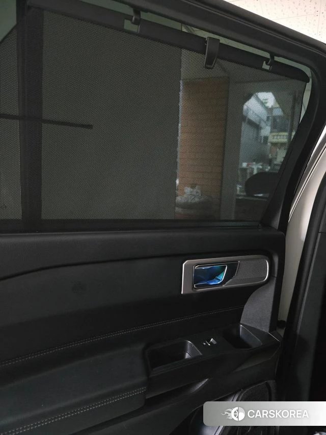 Ford Explorer 6th Generation 2020 Белый из Кореи, фото 3