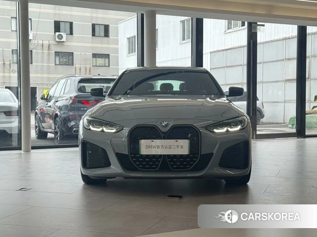 BMW i4 2023 Темно-серый из Китая, фото 3