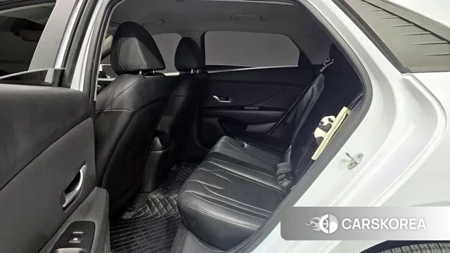 Hyundai Avante (CN7) 2021 Белый из Кореи, фото 3