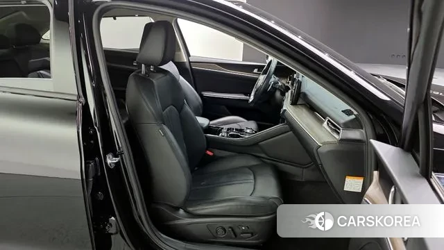 Kia K5 Hybrid 3rd Generation 2023 Черный из Кореи, фото 3