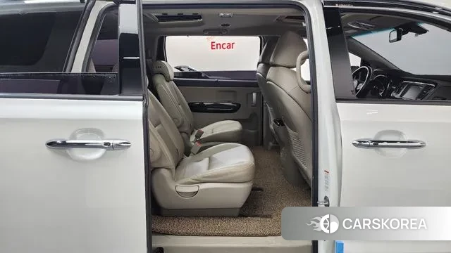 Kia The New Carnival 2019 Белый из Кореи, фото 3