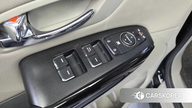 Kia The New Carnival 2019 Черный из Кореи, фото 3
