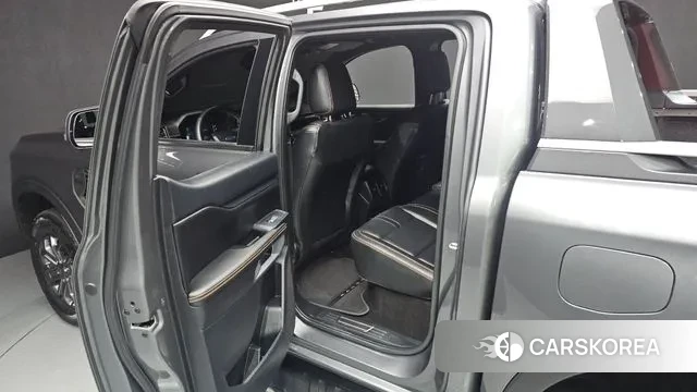 Ford Ranger 4th Generation 2023 Серый из Кореи, фото 3