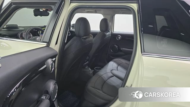 Mini Cooper S 2020 Жемчужный цвет из Кореи, фото 3