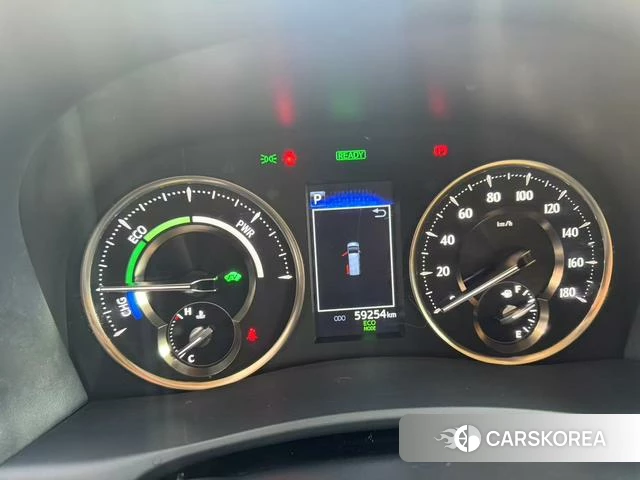 Toyota Elfa 2023 Белый из Китая, фото 3