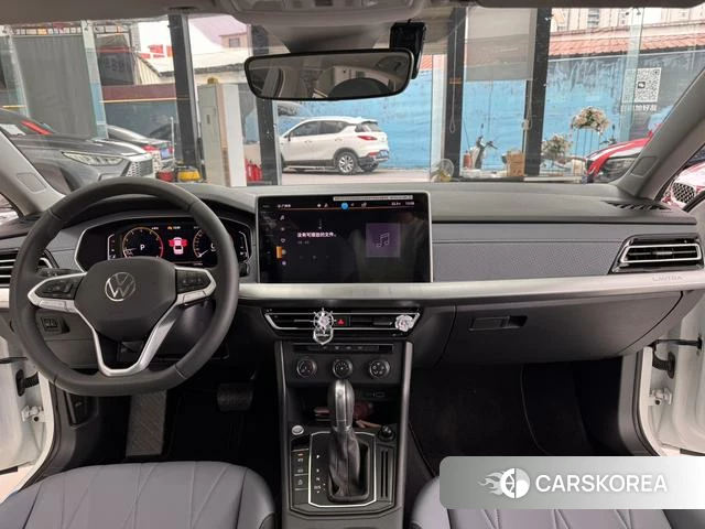 Volkswagen Lavida 2024 Белый из Китая, фото 3