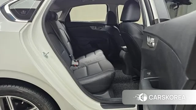 Kia Come New K3 2021 Белый из Кореи, фото 3