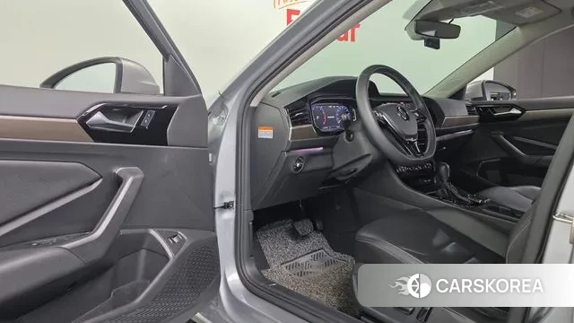 Volkswagen 7th Generation of Jetta 2021 Серебряный из Кореи, фото 3