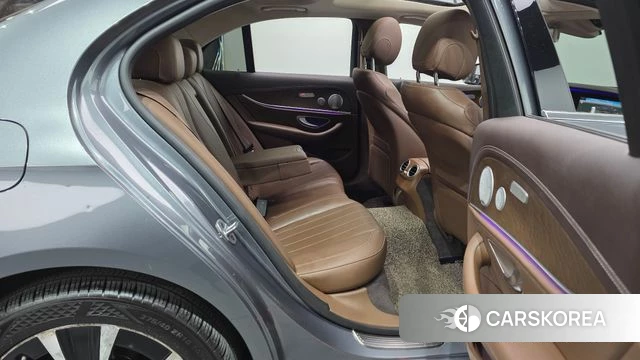 Mercedes-Benz E-Class W213 2019 Серый из Кореи, фото 3