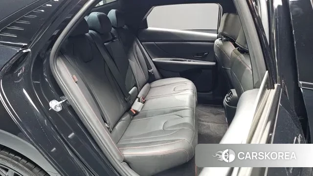 Hyundai The New Avante Hybrid (CN7) 2025 Черный из Кореи, фото 3