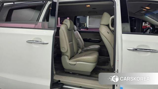 Kia All New Carnival 2018 Белый из Кореи, фото 3