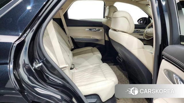 Genesis GV70 2021 Черный из Кореи, фото 3