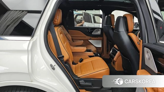 Lincoln Aviator 2nd generation 2020 Белый из Кореи, фото 3