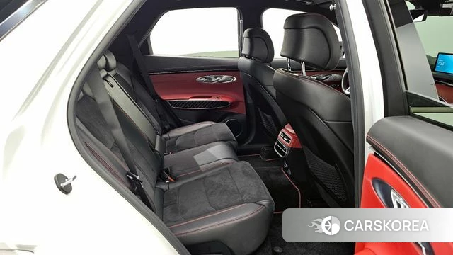 Genesis GV70 2022 Белый из Кореи, фото 3