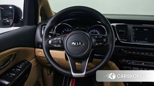 Kia The New Carnival 2018 Черный из Кореи, фото 3