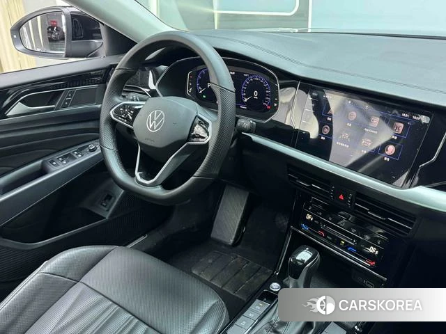 Volkswagen Passat 2022 Черный из Китая, фото 3