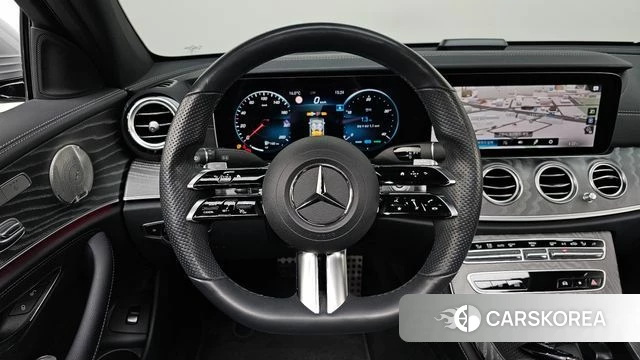 Mercedes-Benz E-Class W213 2022 Серебряный из Кореи, фото 3