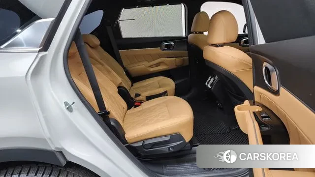 Kia Sorento 4th Generation 2023 Белый из Кореи, фото 3