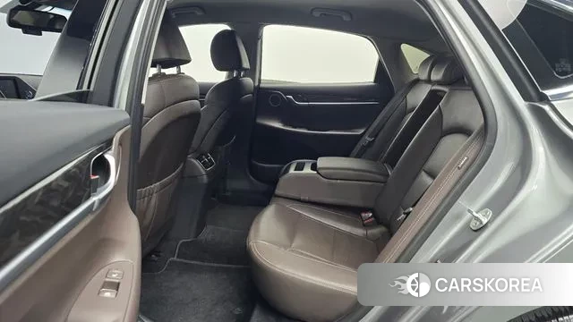 Hyundai Grandeur IG 2018 Серебристо-серый из Кореи, фото 3