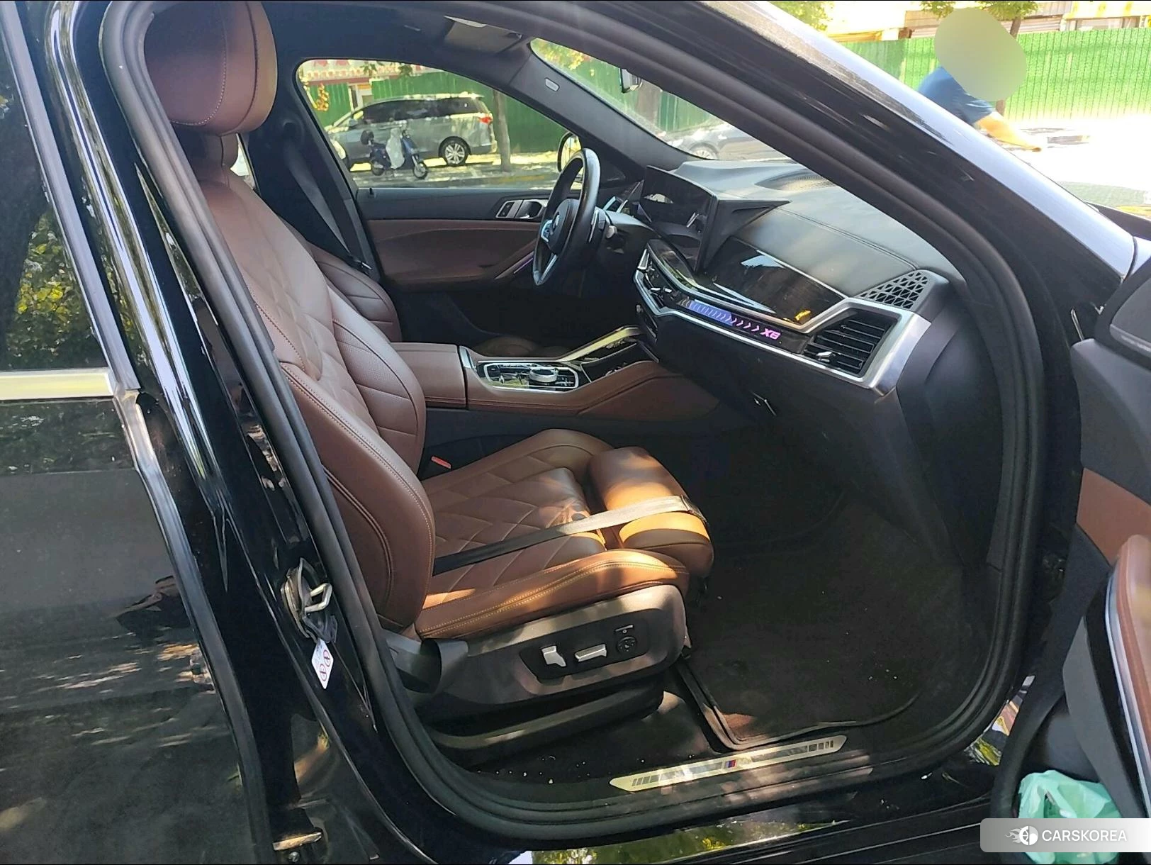 BMW X6 2023 Черный из Китая, фото 3