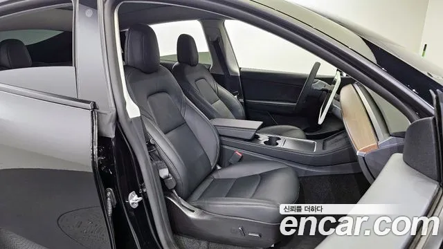 Tesla Model Y 2022 Черный из Кореи, фото 3