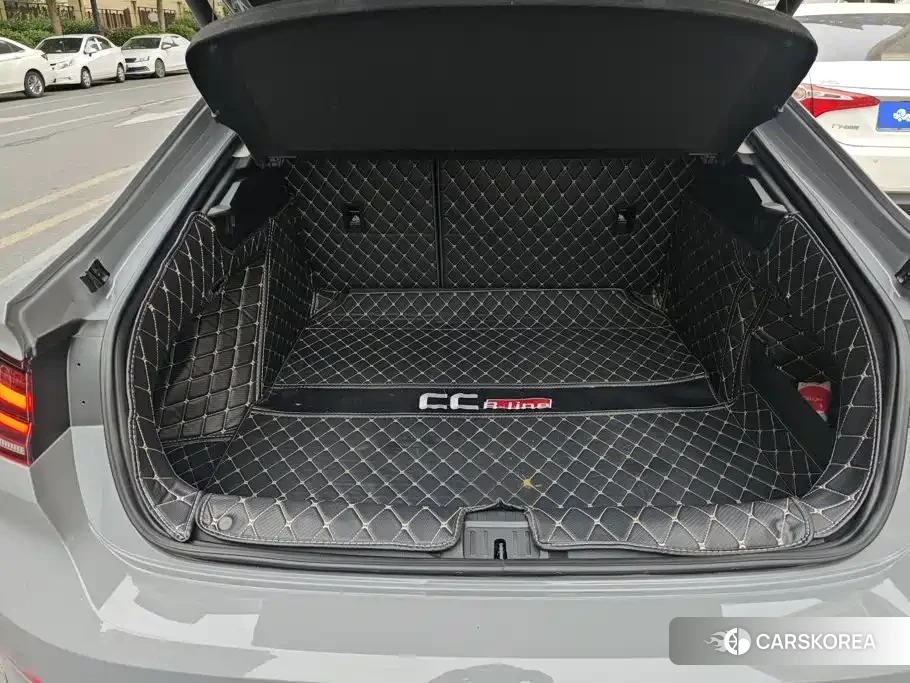 Volkswagen FAW-Volkswagen CC 2021 Silver/gray из Китая, фото 3