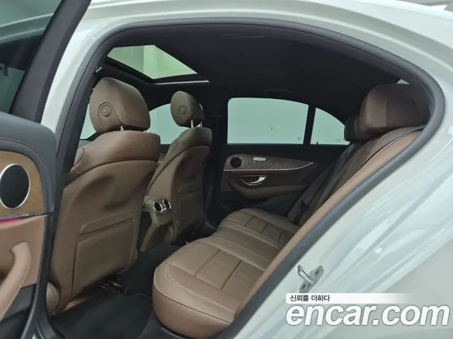 Mercedes-Benz E-Class W213 id 2709302 из Кореи 3