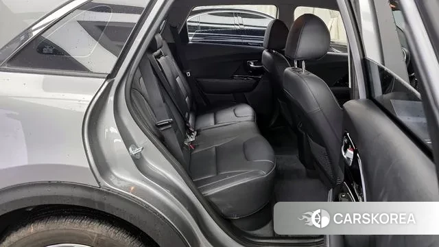 Kia Niro EV 2021 Серебристо-серый из Кореи, фото 3