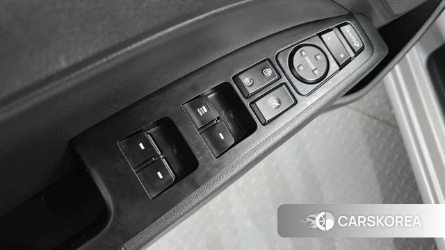 Hyundai Avante AD 2018 Серебристо-серый из Кореи, фото 3