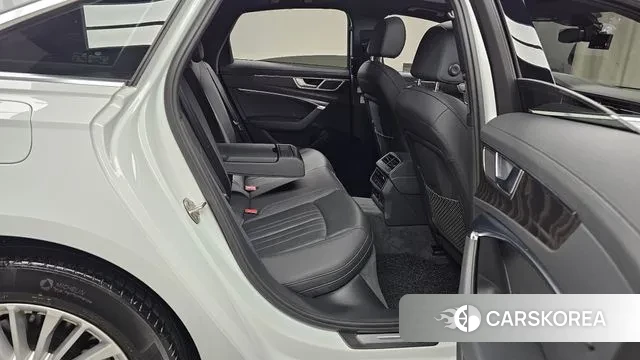 Audi A6 (C8) 2020 Белый из Кореи, фото 3