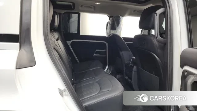 Land Rover Defender (L663) 2022 Белый из Кореи, фото 3