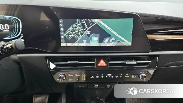 Kia Di Ol Nu Niro 2025 Белый из Кореи, фото 3