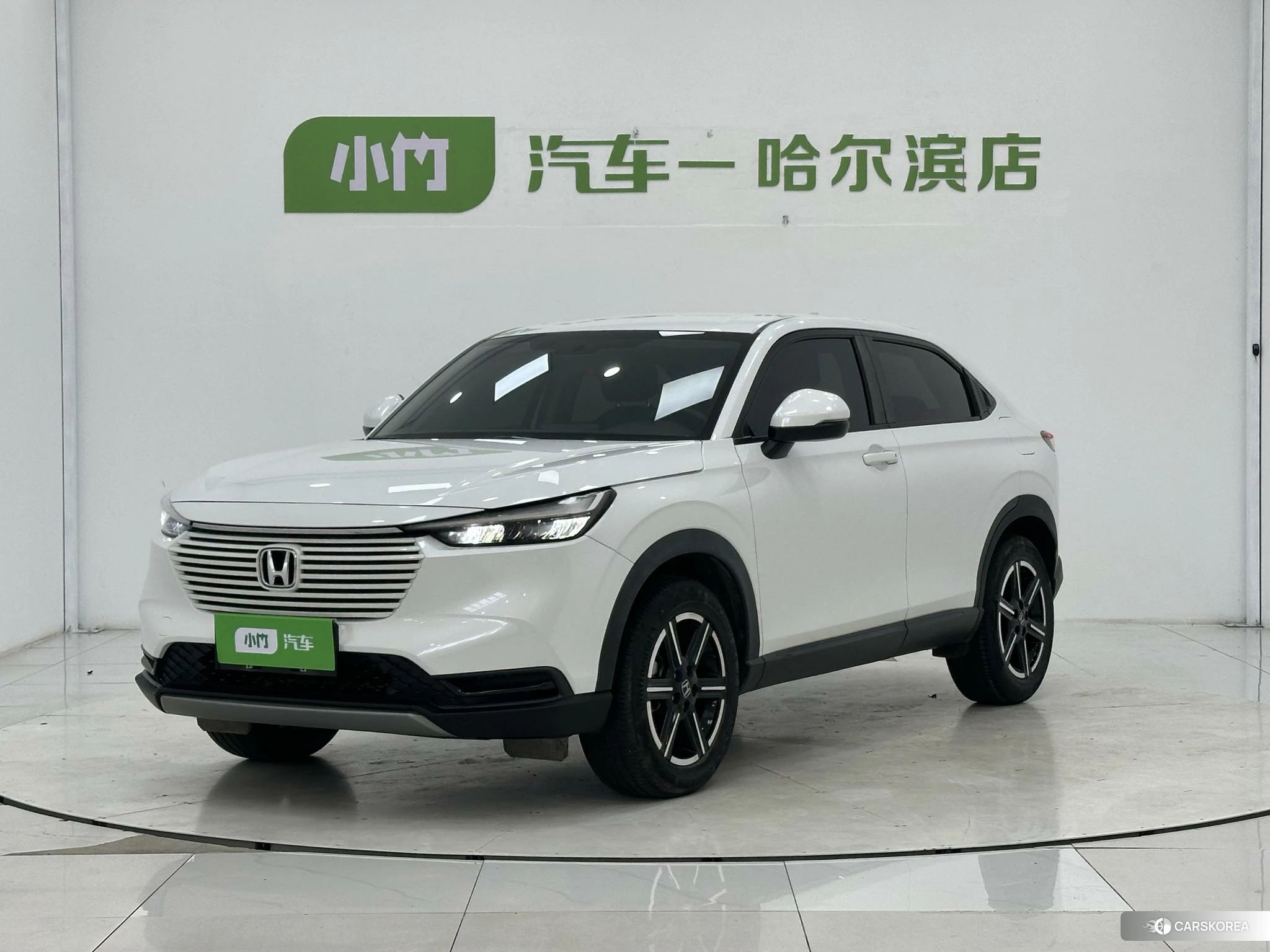 Honda Vezel 2022 Белый из Китая, фото 3