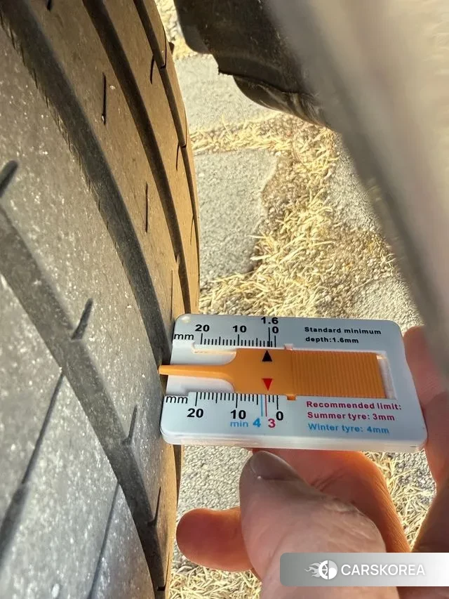 BMW 5 Series (G30) 2023 Серый из Кореи, фото 3