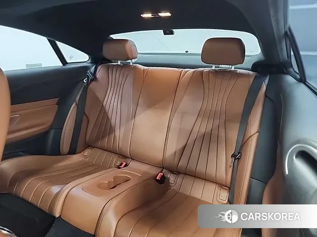 Mercedes-Benz E-Class W213 2018 Белый из Кореи, фото 3