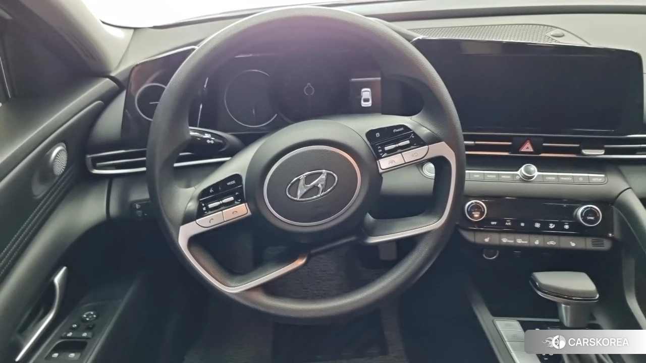 Hyundai Avante (CN7) 2022 Белый из Кореи, фото 3