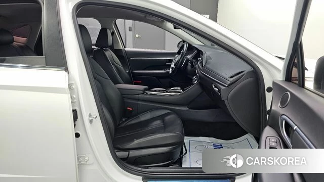 Hyundai Sonata (DN8) 2019 Белый из Кореи, фото 3