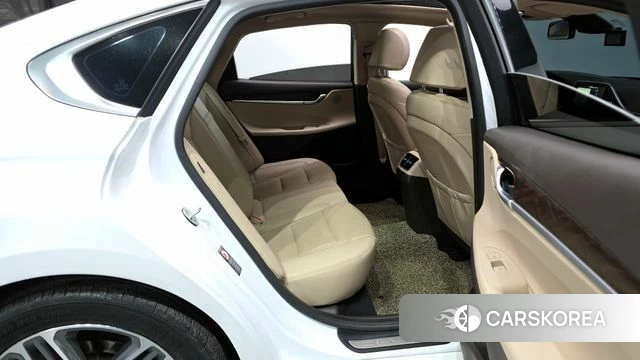 Hyundai Grandeur IG 2018 Белый из Кореи, фото 3