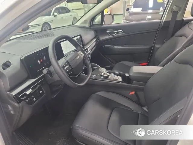 Kia The New Sportage 5th Generation Hybrid 2025 Белый из Кореи, фото 3