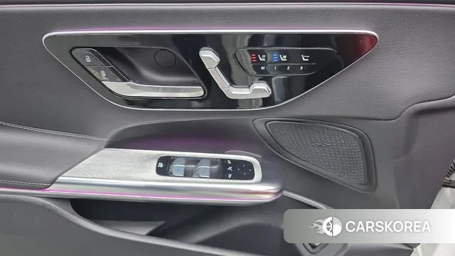 Mercedes-Benz CLE-Class C236 2024 Белый из Кореи, фото 3