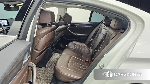 BMW 5 Series (G30) 2020 Белый из Кореи, фото 3