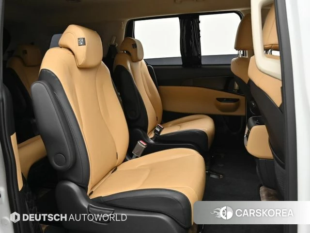 Kia Carnival 4th generation 2023 Белый из Кореи, фото 3