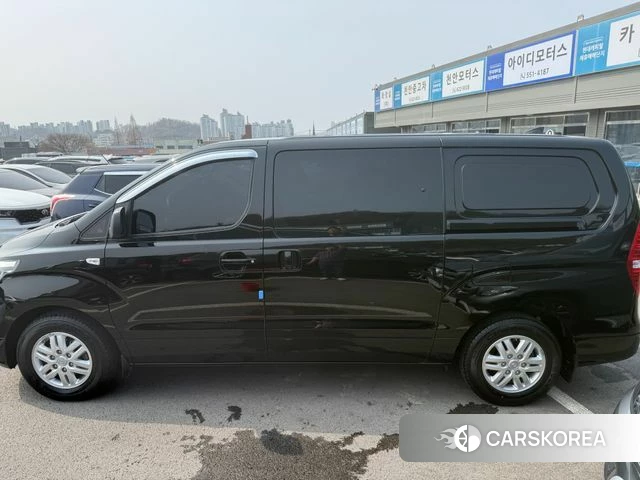 Hyundai The New Grand Starex 2019 Черный из Кореи, фото 3