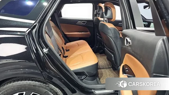 Kia Sportage 5th Generation Hybrid 2023 Черный из Кореи, фото 3